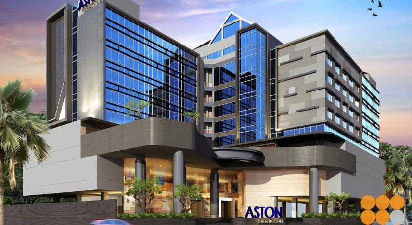 Golden City Hotel And Convention Center - Chse Certified Semarang Dış mekan fotoğraf